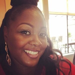 Meet your Posher, Marilyn